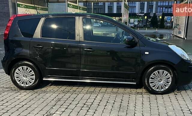 Чорний Ніссан Ноут, об'ємом двигуна 1.4 л та пробігом 230 тис. км за 4900 $, фото 6 на Automoto.ua
