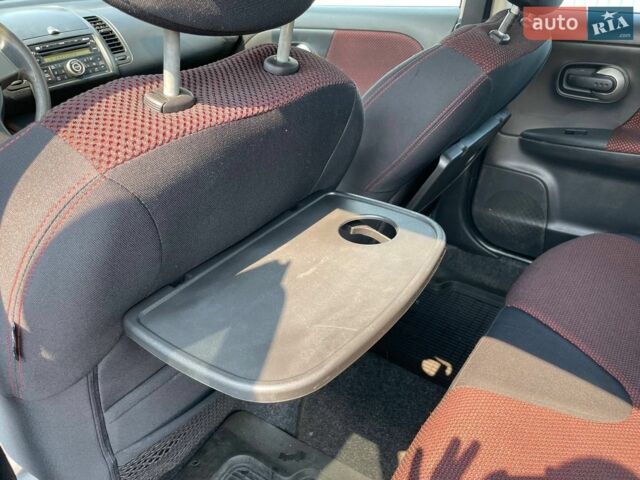 Чорний Ніссан Ноут, об'ємом двигуна 1.39 л та пробігом 150 тис. км за 5190 $, фото 27 на Automoto.ua