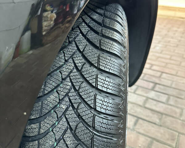 Чорний Ніссан Ноут, об'ємом двигуна 1.6 л та пробігом 200 тис. км за 5750 $, фото 42 на Automoto.ua