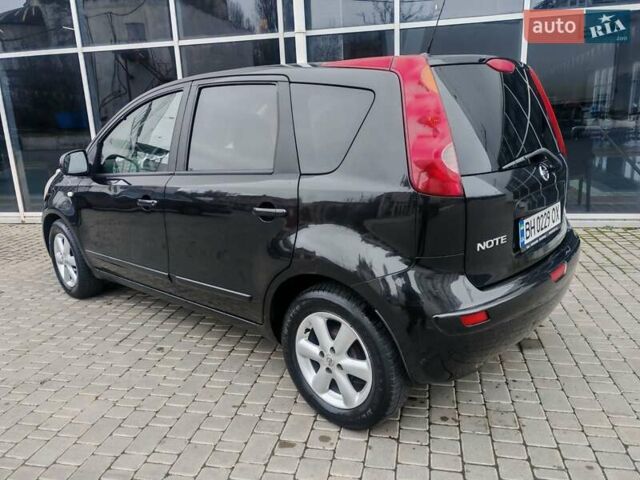 Черный Ниссан Ноут, объемом двигателя 1.39 л и пробегом 191 тыс. км за 4600 $, фото 13 на Automoto.ua