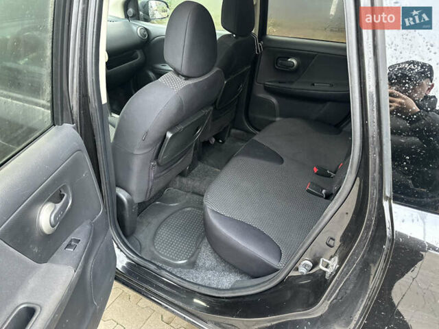 Черный Ниссан Ноут, объемом двигателя 1.6 л и пробегом 170 тыс. км за 6500 $, фото 16 на Automoto.ua