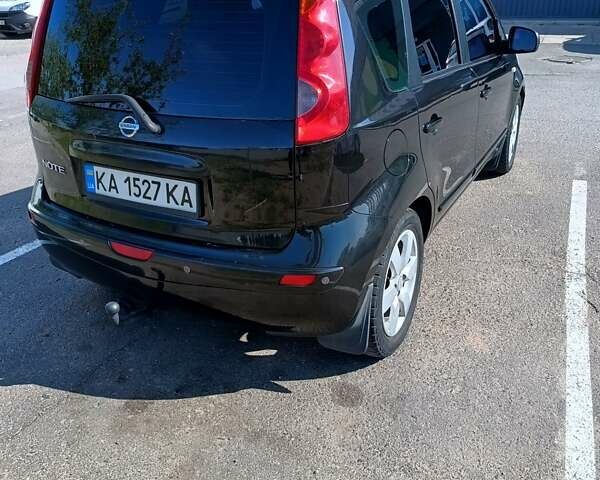 Черный Ниссан Ноут, объемом двигателя 1.6 л и пробегом 240 тыс. км за 5500 $, фото 2 на Automoto.ua