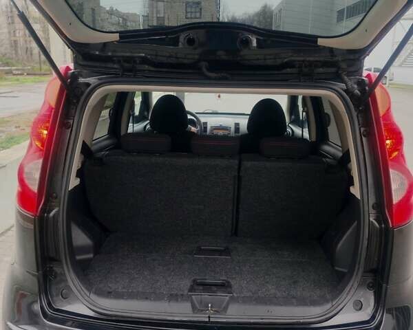 Черный Ниссан Ноут, объемом двигателя 1.39 л и пробегом 191 тыс. км за 4600 $, фото 16 на Automoto.ua