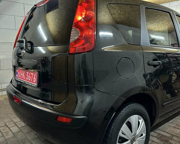 Чорний Ніссан Ноут, об'ємом двигуна 1.6 л та пробігом 200 тис. км за 5750 $, фото 45 на Automoto.ua