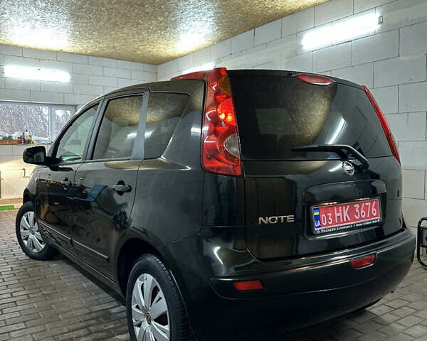 Чорний Ніссан Ноут, об'ємом двигуна 1.6 л та пробігом 200 тис. км за 5750 $, фото 47 на Automoto.ua