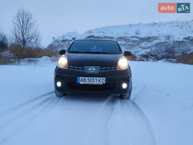 Чорний Ніссан Ноут, об'ємом двигуна 1.6 л та пробігом 240 тис. км за 5200 $, фото 1 на Automoto.ua