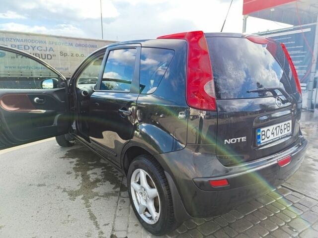 Черный Ниссан Ноут, объемом двигателя 1.5 л и пробегом 3 тыс. км за 4600 $, фото 5 на Automoto.ua