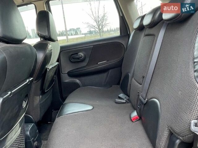 Чорний Ніссан Ноут, об'ємом двигуна 1.6 л та пробігом 209 тис. км за 5200 $, фото 6 на Automoto.ua