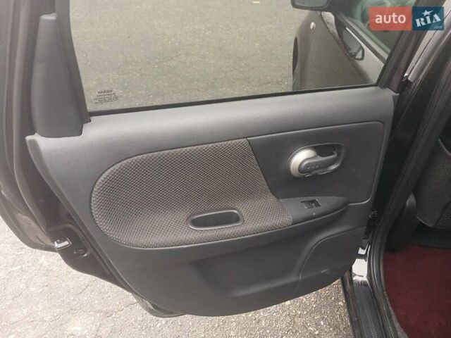 Черный Ниссан Ноут, объемом двигателя 0 л и пробегом 177 тыс. км за 5700 $, фото 10 на Automoto.ua