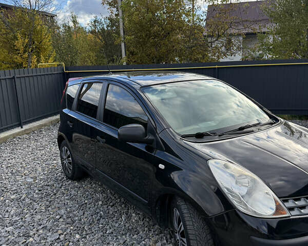 Чорний Ніссан Ноут, об'ємом двигуна 1.5 л та пробігом 281 тис. км за 4900 $, фото 23 на Automoto.ua