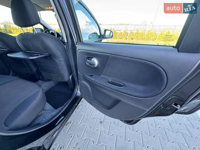 Черный Ниссан Ноут, объемом двигателя 1.39 л и пробегом 210 тыс. км за 6499 $, фото 43 на Automoto.ua