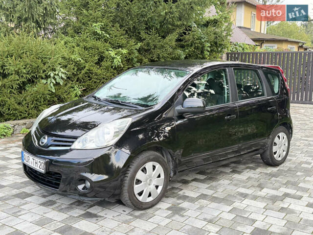 Черный Ниссан Ноут, объемом двигателя 1.4 л и пробегом 156 тыс. км за 5900 $, фото 2 на Automoto.ua