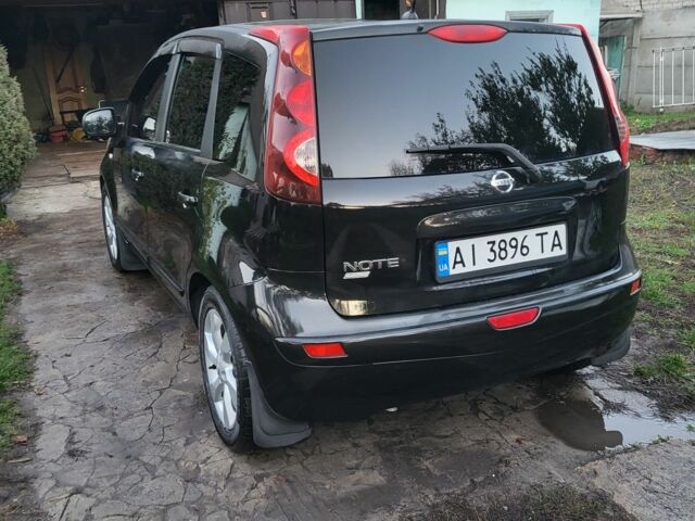 Черный Ниссан Ноут, объемом двигателя 1.4 л и пробегом 215 тыс. км за 6300 $, фото 7 на Automoto.ua