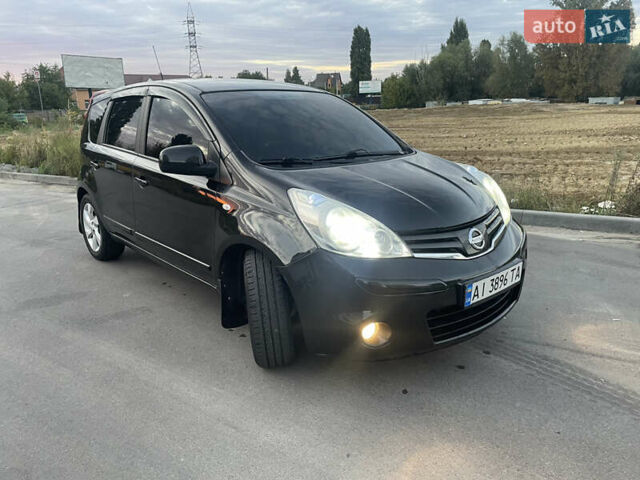 Черный Ниссан Ноут, объемом двигателя 1.39 л и пробегом 220 тыс. км за 5500 $, фото 4 на Automoto.ua