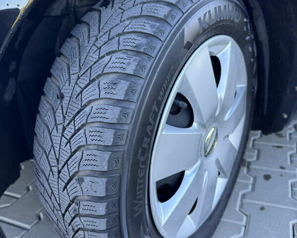 Черный Ниссан Ноут, объемом двигателя 1.39 л и пробегом 210 тыс. км за 6499 $, фото 15 на Automoto.ua