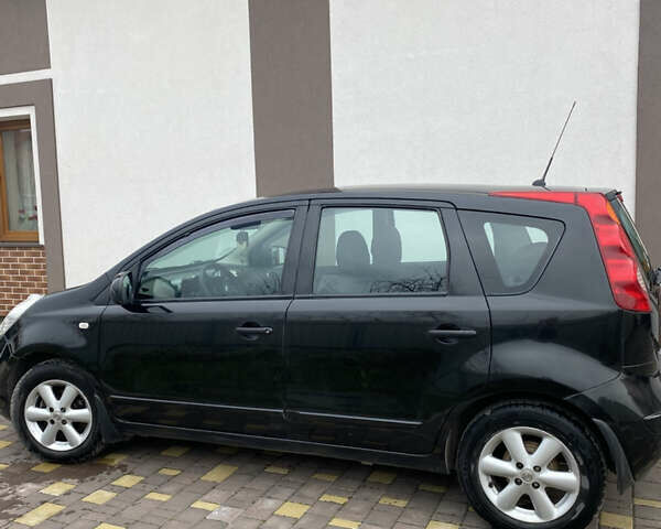 Чорний Ніссан Ноут, об'ємом двигуна 1.6 л та пробігом 120 тис. км за 5900 $, фото 3 на Automoto.ua