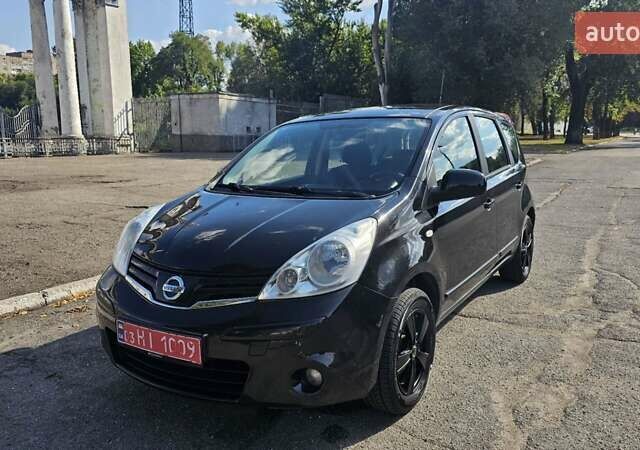 Чорний Ніссан Ноут, об'ємом двигуна 1.4 л та пробігом 180 тис. км за 6100 $, фото 5 на Automoto.ua