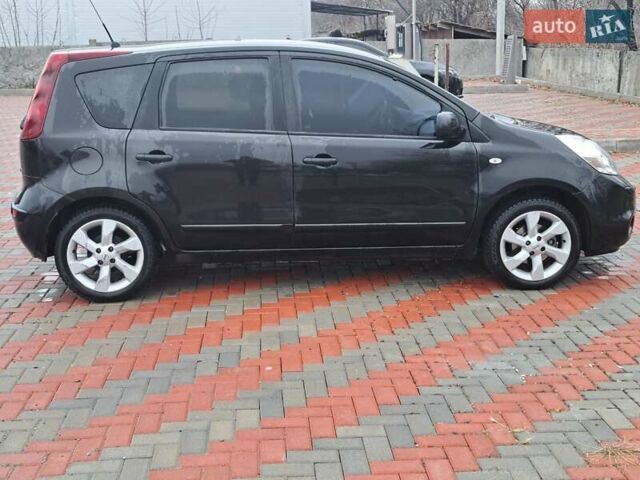 Черный Ниссан Ноут, объемом двигателя 1.39 л и пробегом 266 тыс. км за 5200 $, фото 3 на Automoto.ua