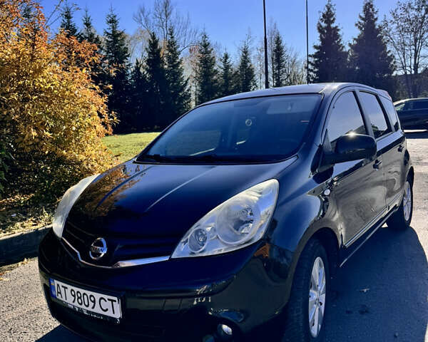 Черный Ниссан Ноут, объемом двигателя 1.4 л и пробегом 177 тыс. км за 5850 $, фото 1 на Automoto.ua