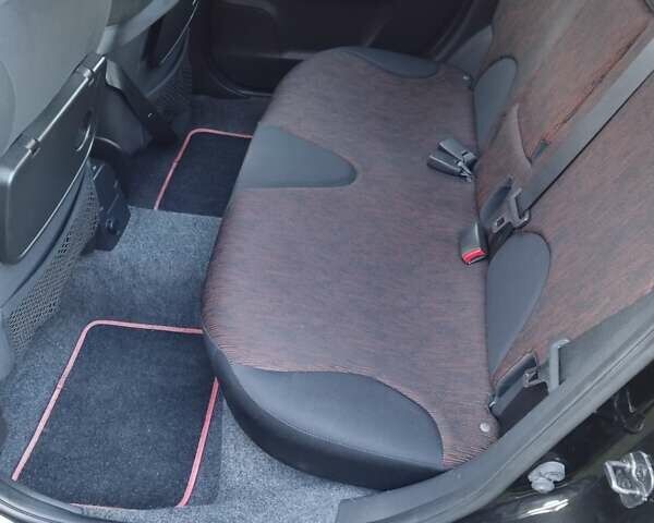 Черный Ниссан Ноут, объемом двигателя 1.4 л и пробегом 190 тыс. км за 6100 $, фото 8 на Automoto.ua