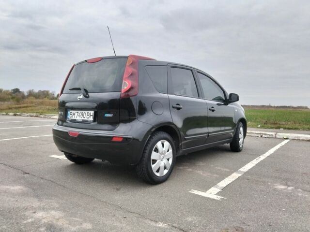 Черный Ниссан Ноут, объемом двигателя 1.4 л и пробегом 215 тыс. км за 5700 $, фото 5 на Automoto.ua