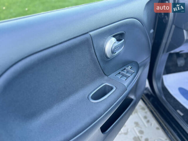 Черный Ниссан Ноут, объемом двигателя 1.39 л и пробегом 210 тыс. км за 6499 $, фото 21 на Automoto.ua