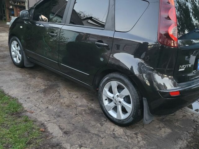 Черный Ниссан Ноут, объемом двигателя 1.4 л и пробегом 215 тыс. км за 6300 $, фото 6 на Automoto.ua