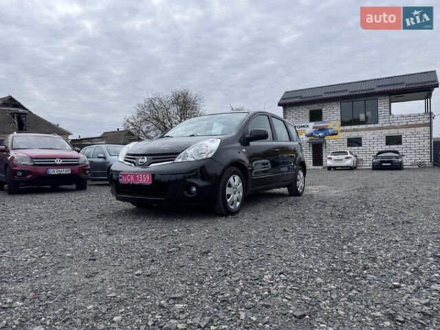Ніссан Ноут 2009 у Звенигородка на Automoto.ua Чорний Ніссан Ноут, об'ємом двигуна 1.4 л та пробігом 250 тис. км за 5550 $, фото 1 на Automoto.ua