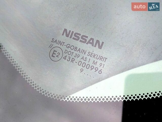 Черный Ниссан Ноут, объемом двигателя 1.39 л и пробегом 195 тыс. км за 5900 $, фото 20 на Automoto.ua