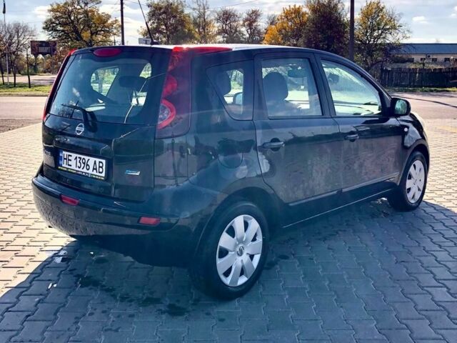 Черный Ниссан Ноут, объемом двигателя 1.4 л и пробегом 139 тыс. км за 5999 $, фото 1 на Automoto.ua