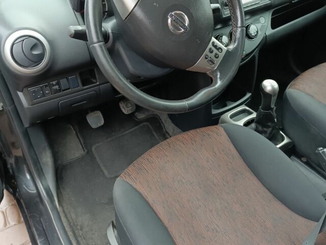 Ніссан Ноут 2009 у Шепетовке на Automoto.ua Чорний Ніссан Ноут, об'ємом двигуна 1.5 л та пробігом 287 тис. км за 5600 $, фото 4 на Automoto.ua