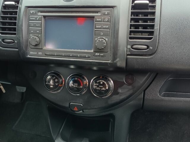 Ніссан Ноут 2009 у Шепетовке на Automoto.ua Чорний Ніссан Ноут, об'ємом двигуна 1.5 л та пробігом 287 тис. км за 5600 $, фото 5 на Automoto.ua