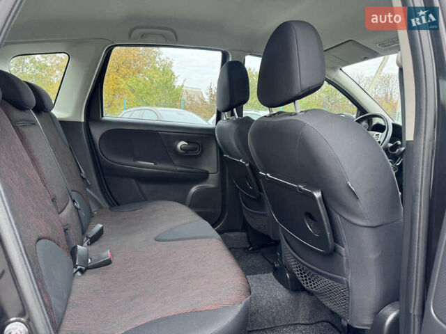 Ніссан Ноут 2009 у Звенигородка на Automoto.ua Чорний Ніссан Ноут, об'ємом двигуна 1.4 л та пробігом 250 тис. км за 5550 $, фото 34 на Automoto.ua