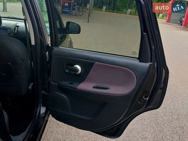 Черный Ниссан Ноут, объемом двигателя 1.39 л и пробегом 195 тыс. км за 5900 $, фото 40 на Automoto.ua
