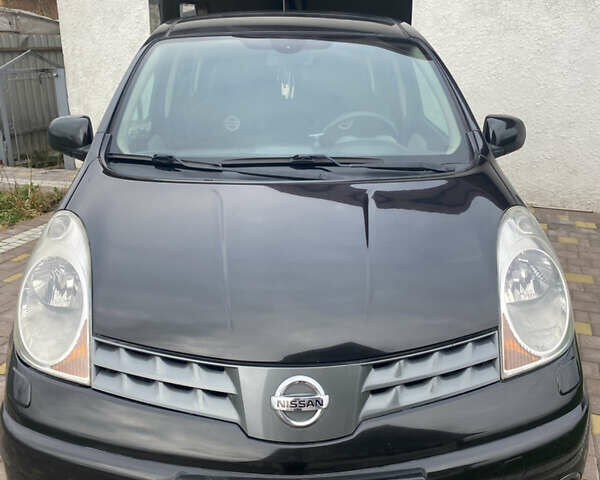 Чорний Ніссан Ноут, об'ємом двигуна 1.6 л та пробігом 120 тис. км за 5900 $, фото 2 на Automoto.ua