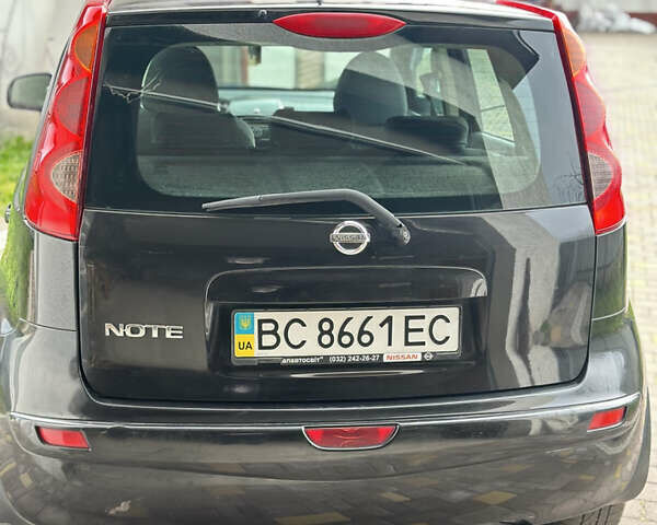 Чорний Ніссан Ноут, об'ємом двигуна 1.6 л та пробігом 120 тис. км за 5900 $, фото 12 на Automoto.ua