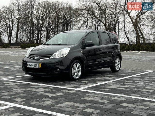 Черный Ниссан Ноут, объемом двигателя 1.4 л и пробегом 176 тыс. км за 5750 $, фото 1 на Automoto.ua