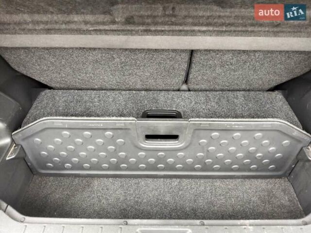 Черный Ниссан Ноут, объемом двигателя 1.39 л и пробегом 215 тыс. км за 5700 $, фото 46 на Automoto.ua