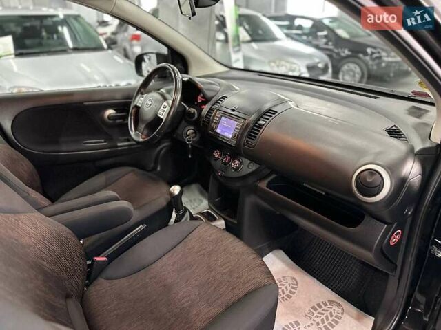 Чорний Ніссан Ноут, об'ємом двигуна 1.4 л та пробігом 125 тис. км за 7499 $, фото 16 на Automoto.ua
