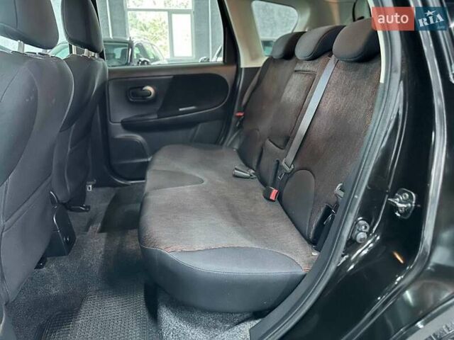 Чорний Ніссан Ноут, об'ємом двигуна 1.4 л та пробігом 125 тис. км за 6999 $, фото 14 на Automoto.ua