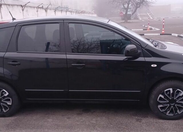 Черный Ниссан Ноут, объемом двигателя 1.6 л и пробегом 178 тыс. км за 7350 $, фото 14 на Automoto.ua