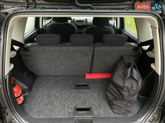 Черный Ниссан Ноут, объемом двигателя 1.4 л и пробегом 203 тыс. км за 5750 $, фото 16 на Automoto.ua