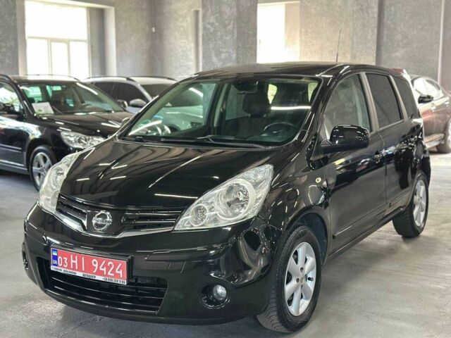Черный Ниссан Ноут, объемом двигателя 1.4 л и пробегом 125 тыс. км за 6999 $, фото 1 на Automoto.ua