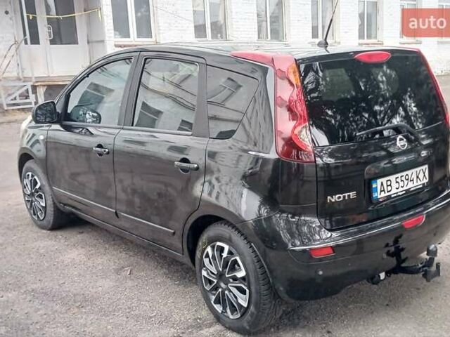Черный Ниссан Ноут, объемом двигателя 1.6 л и пробегом 178 тыс. км за 7350 $, фото 6 на Automoto.ua