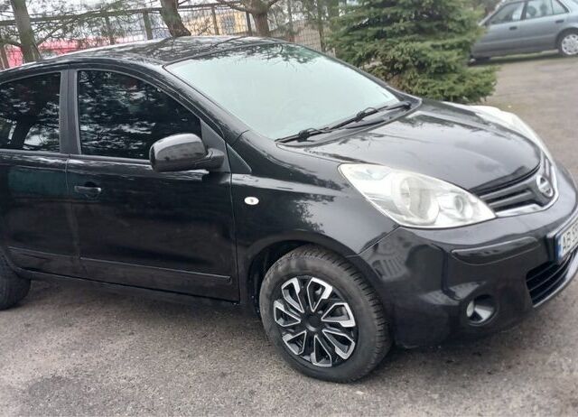 Черный Ниссан Ноут, объемом двигателя 1.6 л и пробегом 178 тыс. км за 7350 $, фото 7 на Automoto.ua