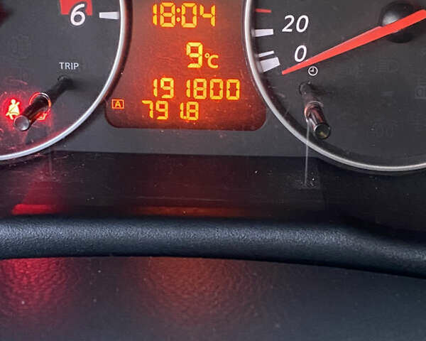 Черный Ниссан Ноут, объемом двигателя 1.46 л и пробегом 191 тыс. км за 6100 $, фото 9 на Automoto.ua