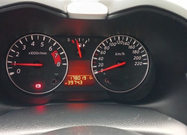 Черный Ниссан Ноут, объемом двигателя 1.6 л и пробегом 178 тыс. км за 7350 $, фото 9 на Automoto.ua