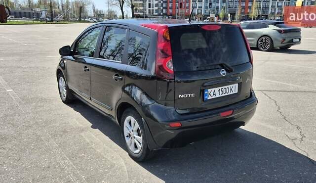 Черный Ниссан Ноут, объемом двигателя 1.6 л и пробегом 270 тыс. км за 6700 $, фото 3 на Automoto.ua