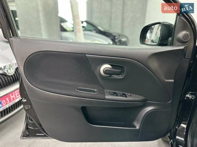 Чорний Ніссан Ноут, об'ємом двигуна 1.4 л та пробігом 125 тис. км за 6999 $, фото 12 на Automoto.ua