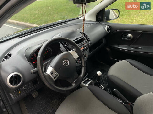 Черный Ниссан Ноут, объемом двигателя 1.4 л и пробегом 203 тыс. км за 5750 $, фото 8 на Automoto.ua